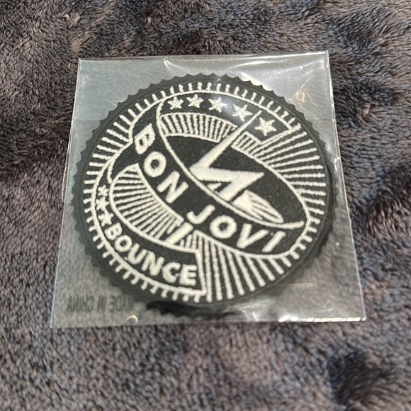 Bon Jovi box of goodies!  New! - Picture 3 of 15